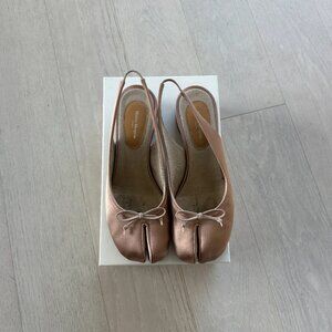 Maison Margiela Tabi Slingbacks Pink Satin Size 40.5